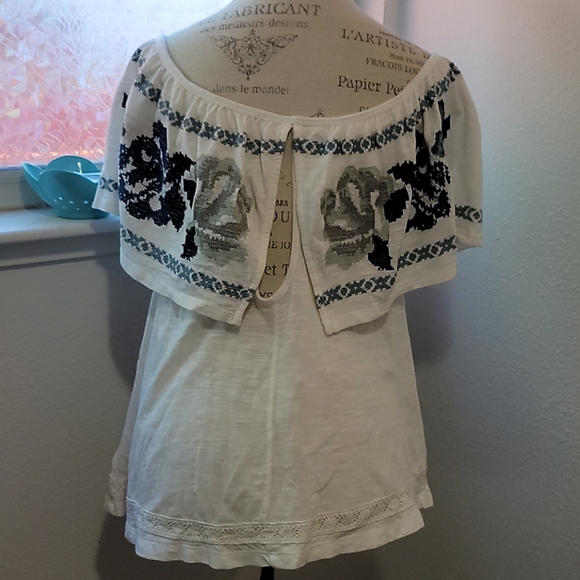 Free People Embroidery Top - Picture 3 of 7
